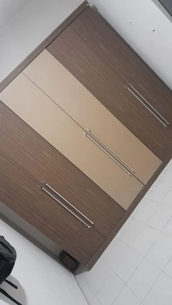 GARDA ROUPAS 06 PORTAS EM MDF MUITO RESISTENTE  - Foto 2