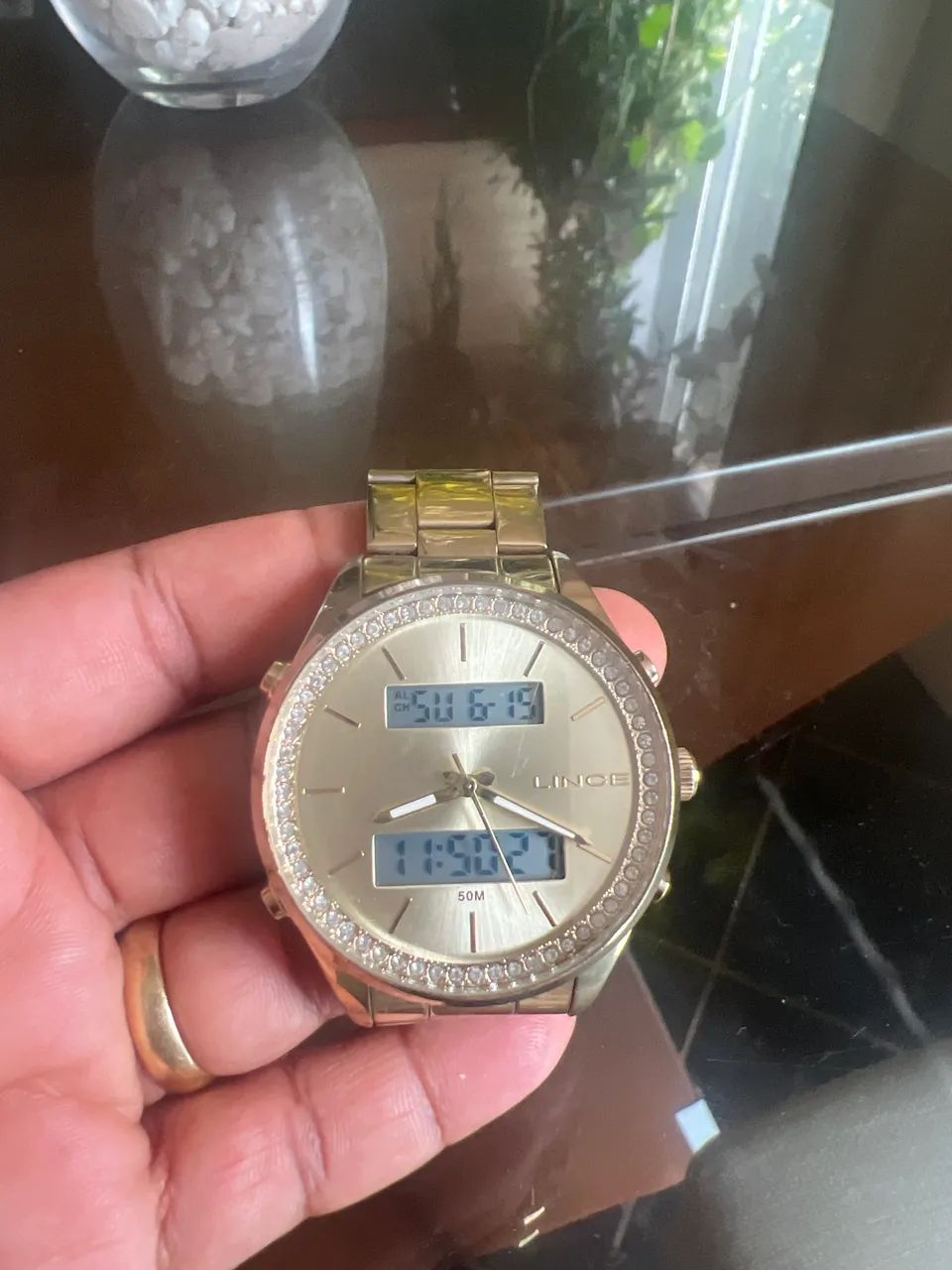 Vendo Relógio Lince dourado usado conservado  - Foto 3