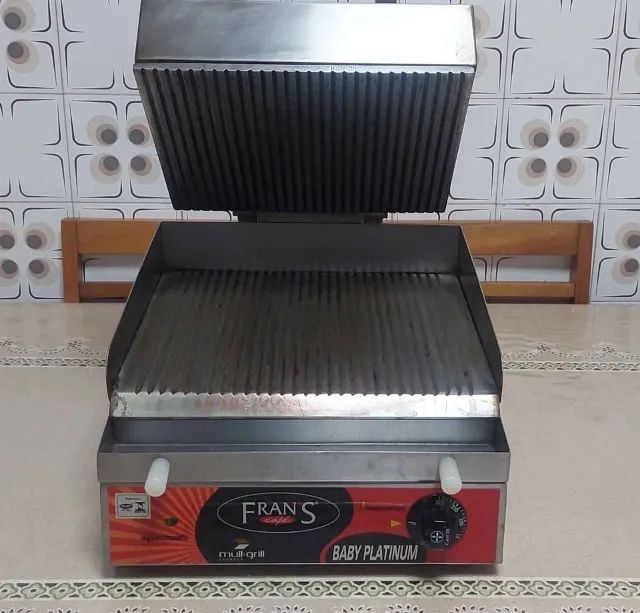 Chapa Mult grill 220 volts para lanches e grelhados - Foto 3