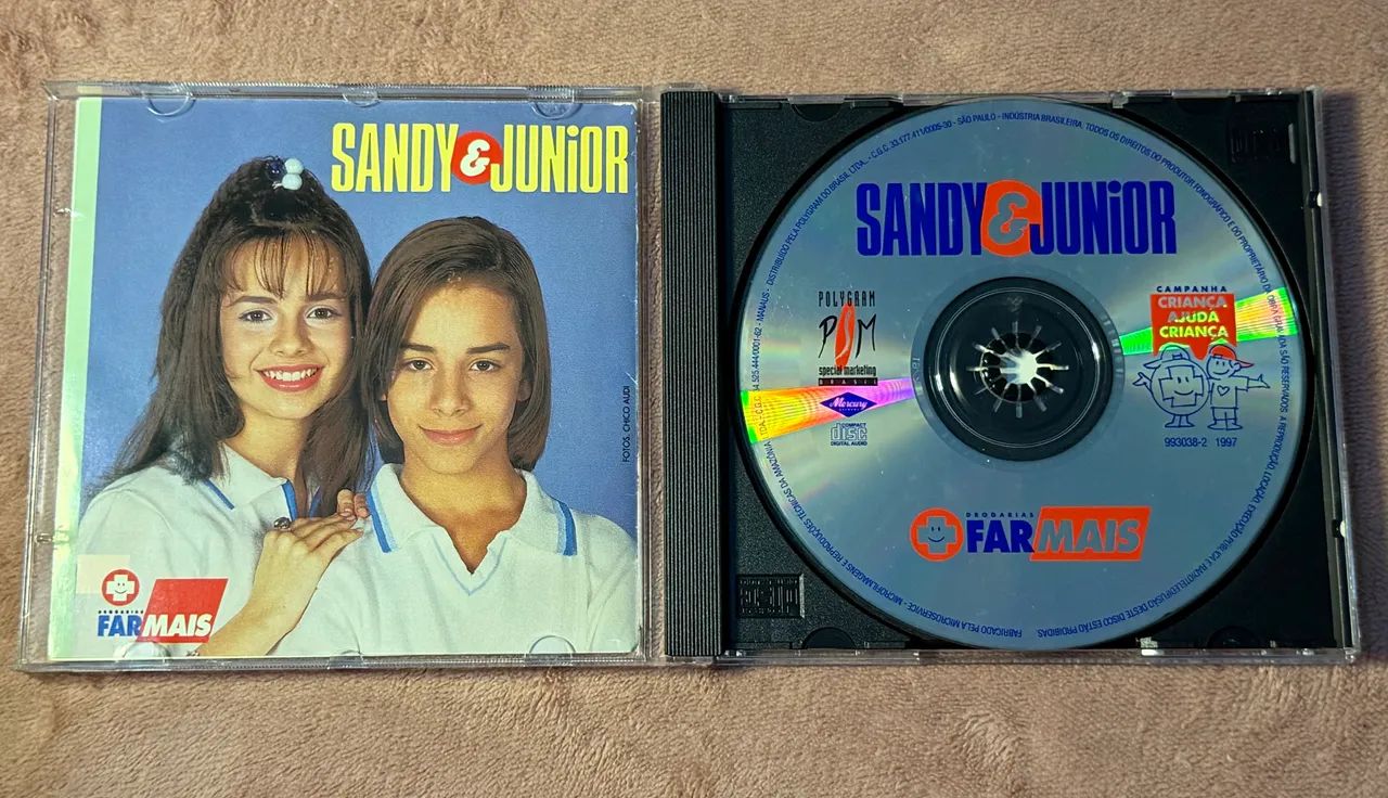 CD Sandy e Junior Criança Ajuda Criança - Foto 3