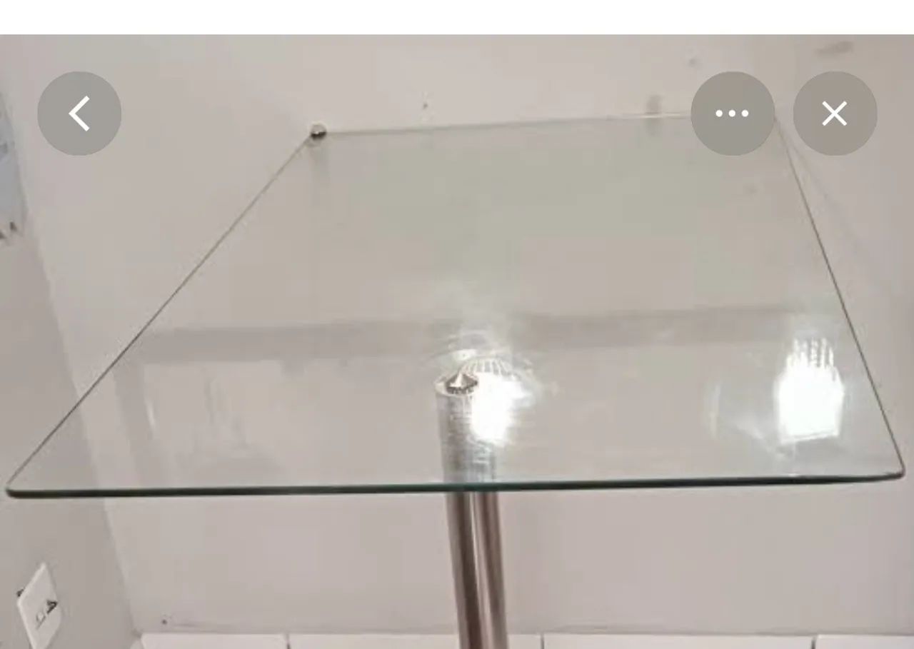Mesa de 4 cadeiras 