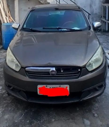 Fiat Grand Siena 2013