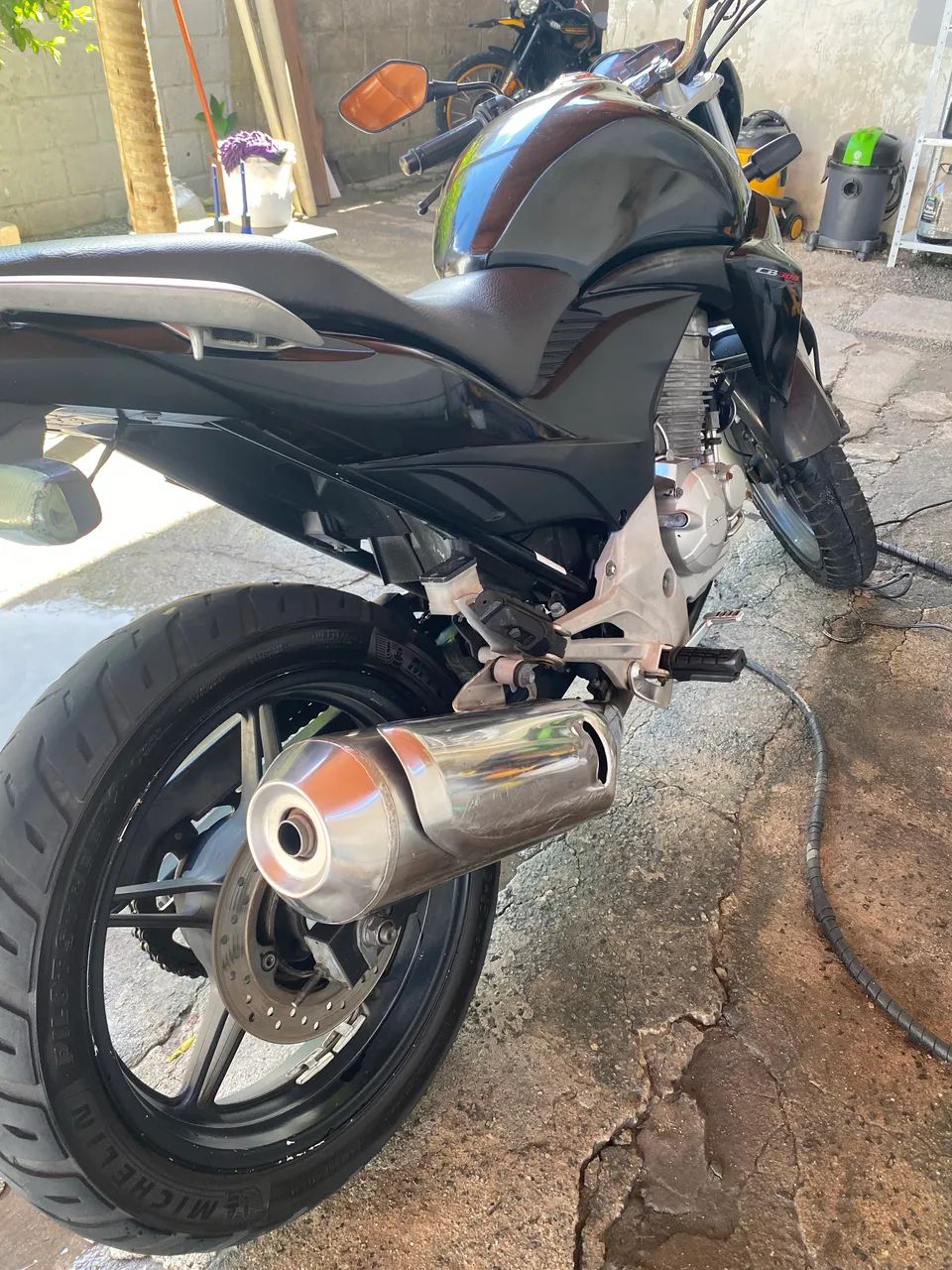 CB 300R  - Foto 4