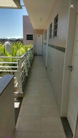 Alugo Apartamentos e Salas comerciais em Estancia Salas R$650,00/mês e Apt R$1.100/Mês