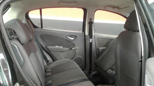 Fiat Palio Attractive 1.4 Arthur Veículos - Foto 7