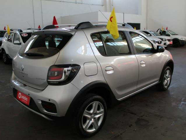 Sandero Stepway 1.6 - Foto 5