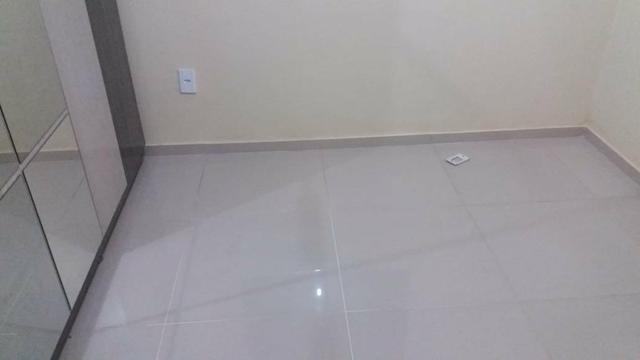 Linda casa estilo colônial com varandão - Foto 4