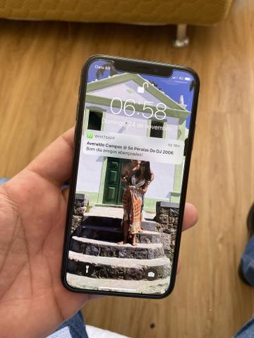 IPhone X 64GB sem detalhe