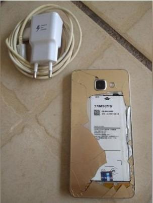 Galaxy a5 2016 2 gigas ram 16 gigas interno - Foto 3