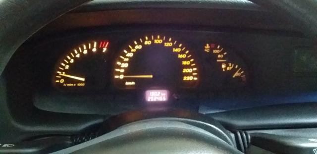Troco os dois veiculos em celta,corsa sedan,uno,gol que sejam 2010 a 2012 4 portas - Foto 10