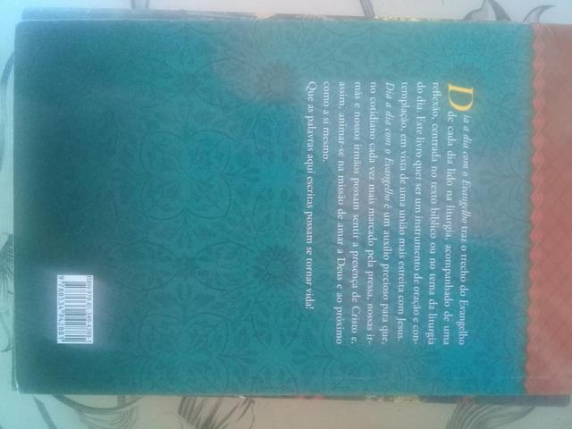 Livro Católico Dia a Dia com o Evangelho 2017 São Mateus - Foto 2