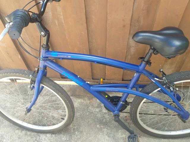 Bicicleta muito boa 1 mês de uso 600 reais - Foto 2