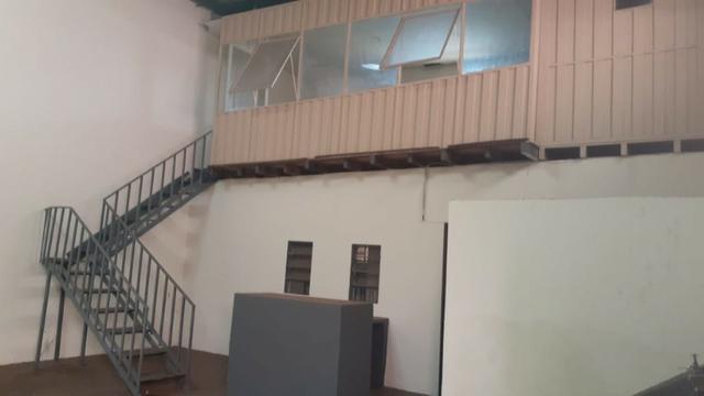 Vendo Excelente salão comercial na Av. Mascarenhas de Moraes - Foto 5