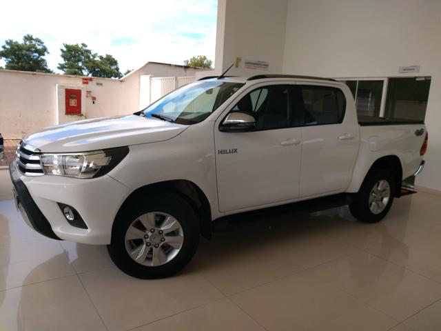 Toyota hilux srv 2.8 4x4 2017
