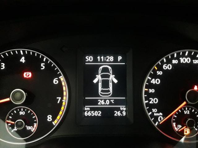 VOLKSWAGEN JETTA 2.0T - Foto 19