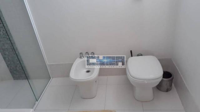 Apartamento AMPLO de 3 dormitórios PÉ NA AREIA - Foto 15