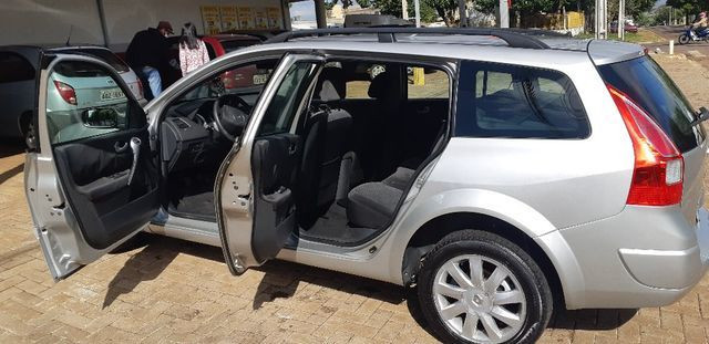 Vendo Renault Mégane Grand Tour 16V Flex - Foto 7