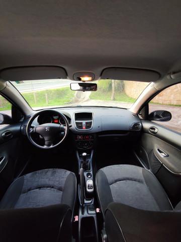 207 HB xr Financia 100% - Foto 8