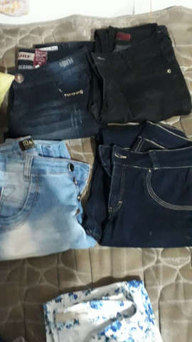 Tenho lote de roupa feminina - Foto 2