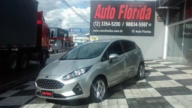 NEW FIESTA SEL 1.6 AUT. FLEX 2018 4PT COMPLETO 2º DONO BX KM * IMPECÁVEL *
