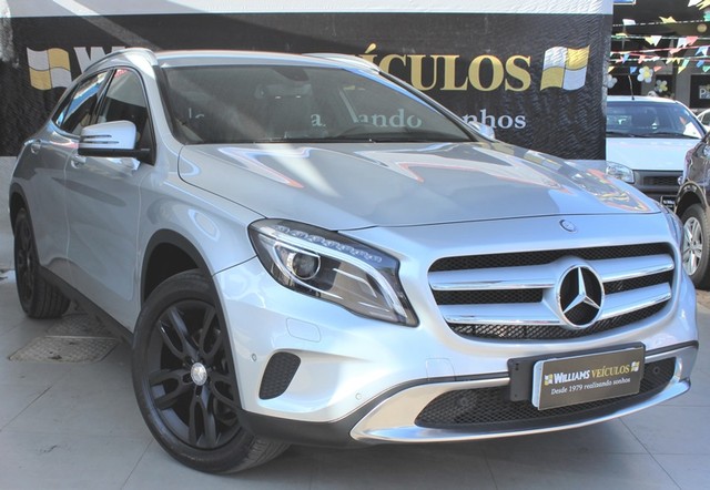 MERCEDES-BENZ GLA 200FF