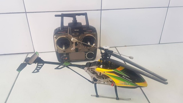 Helicóptero v912 RC  - Foto 3