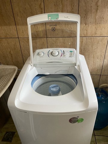 Vendo máquina de lavar 10kg - Foto 3