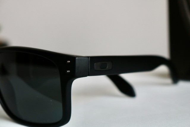 oculos de sol Oakley - Foto 5