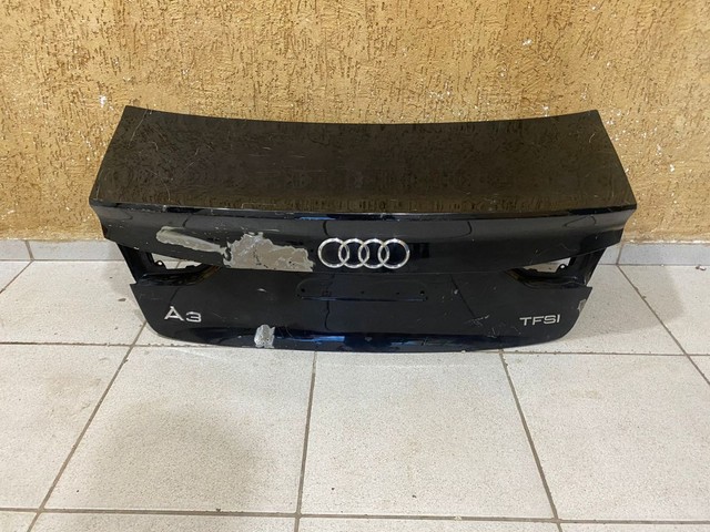 Tampa traseira Audi A3 Sedan Original