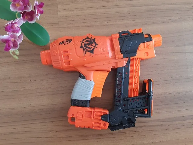 Lança Dardo Accustrike Mega Bulldog, Nerf, Vermelho/laranja