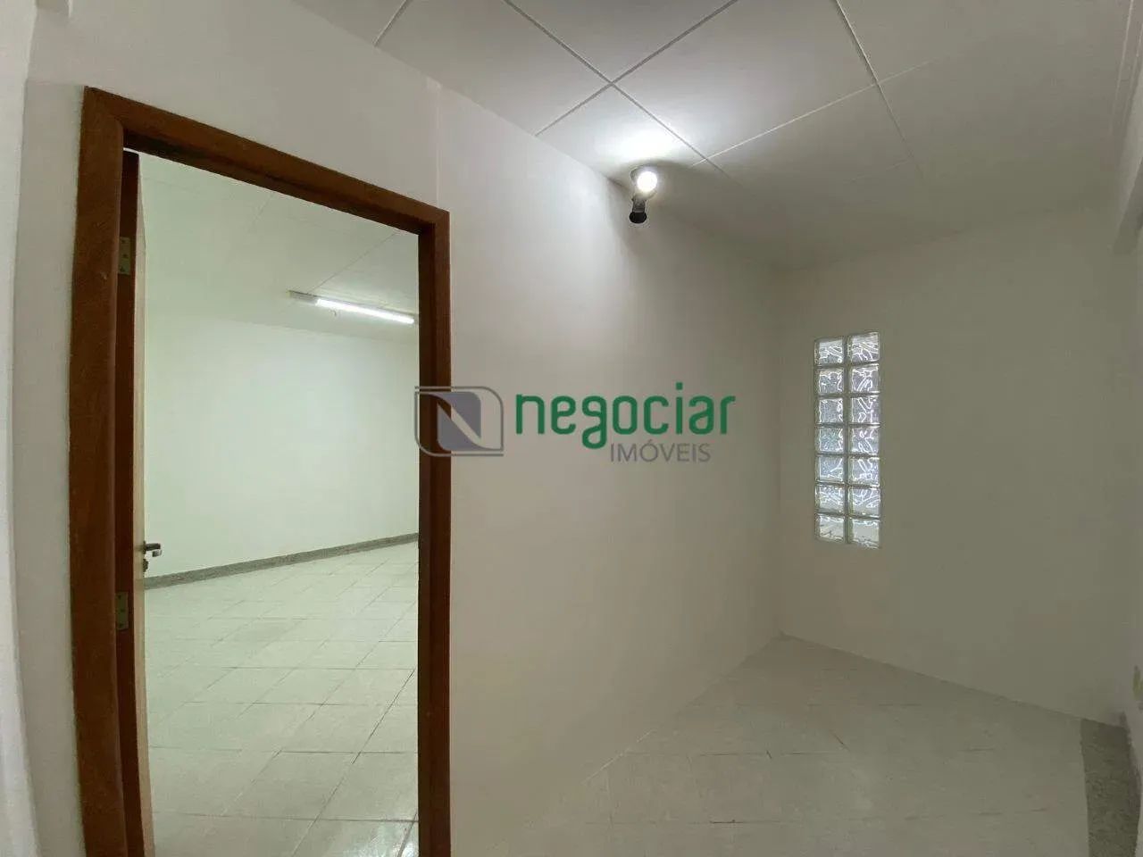 Sala com 02 vagas de Garagem - Foto 3