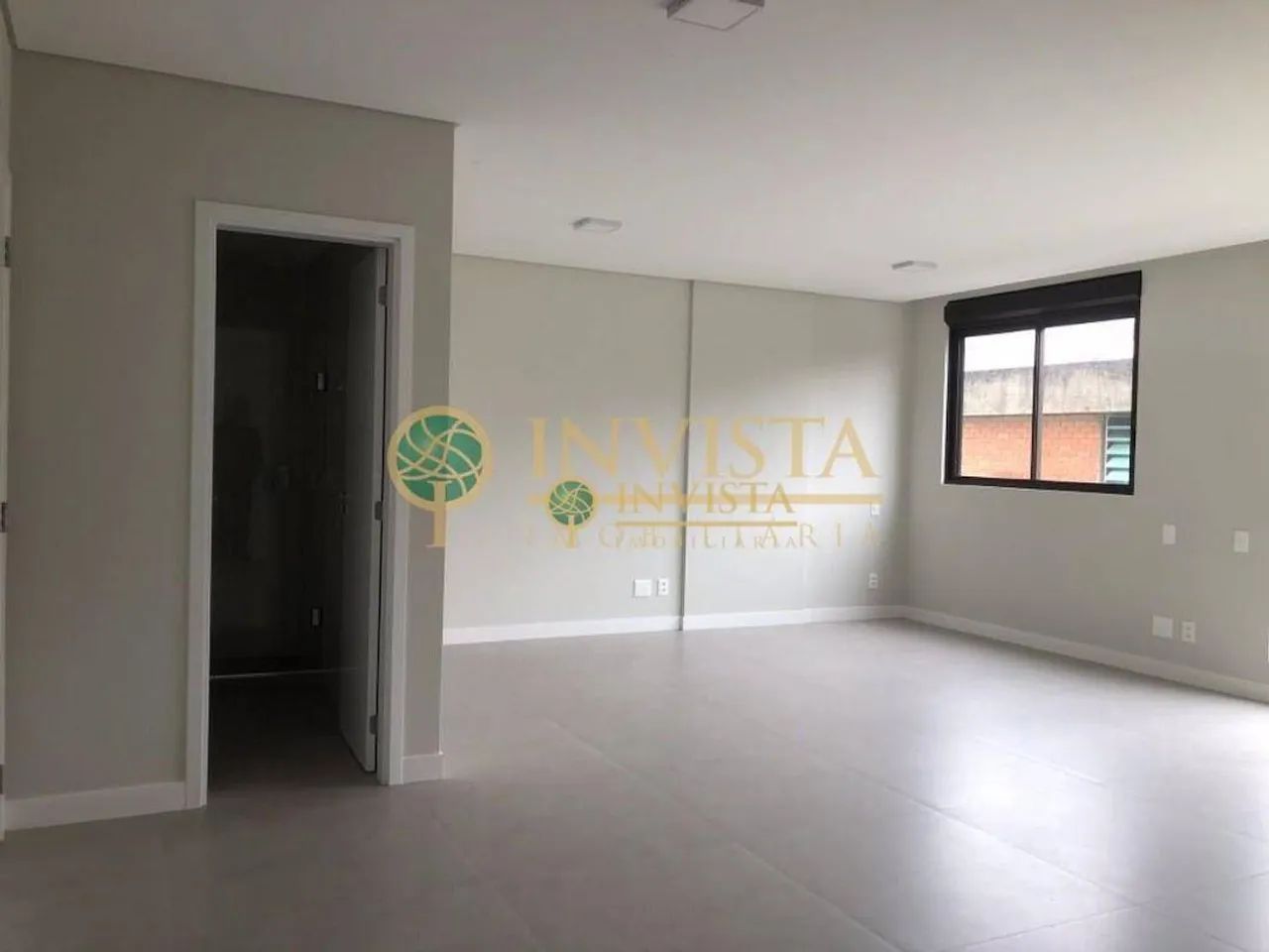 À venda | Studio com 1 vaga de garagem e 46 m² - Balneário do Estreito, em Florianópolis. - Foto 4