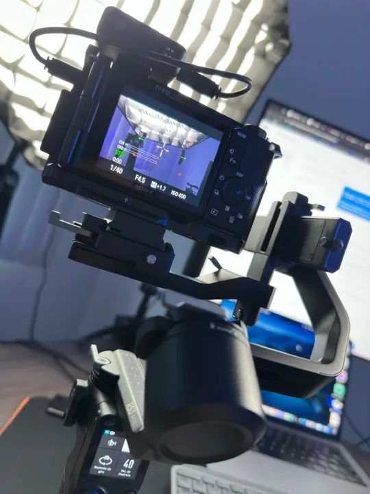 SONY ZVE-10  + GYMBAL DJI + MIC DJI + ACESSORIOS - Foto 5