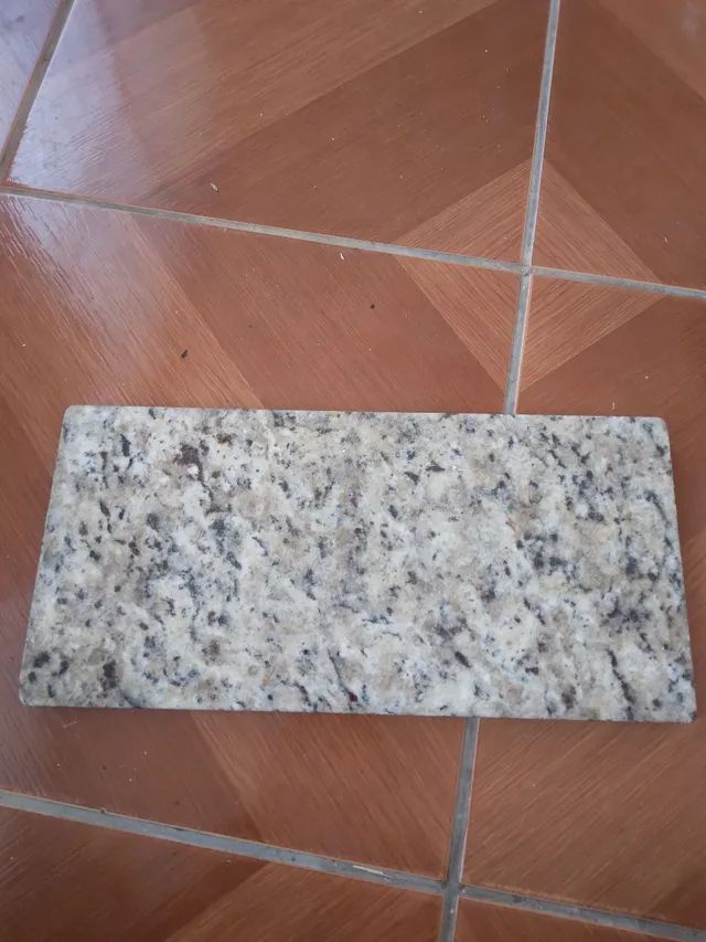 Predra de mármore pequena 42,5 x20  - Foto 2