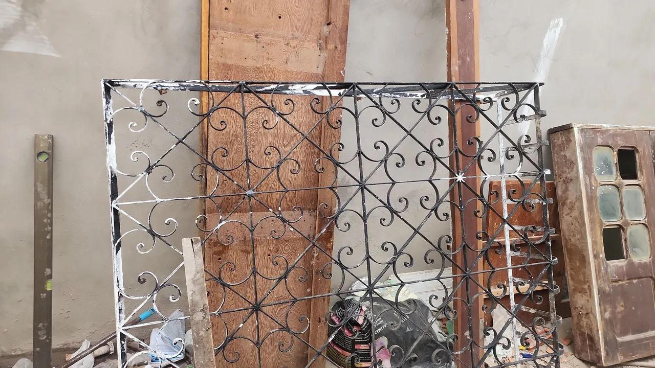 Grade por 1,43 de altura por 1,25 de largura - Foto 2