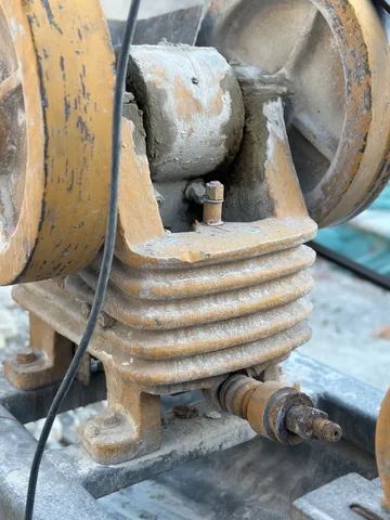 Britador industrial 