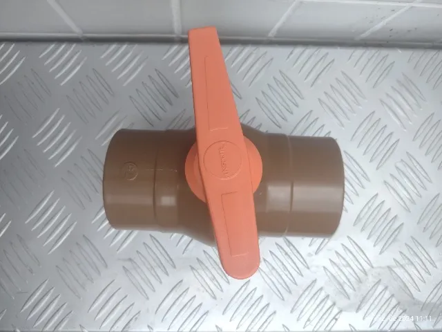 Te soldável de 75 x 50 mm x 90º - Tigre e Registro esfera soldável 75 mm - Uniforte