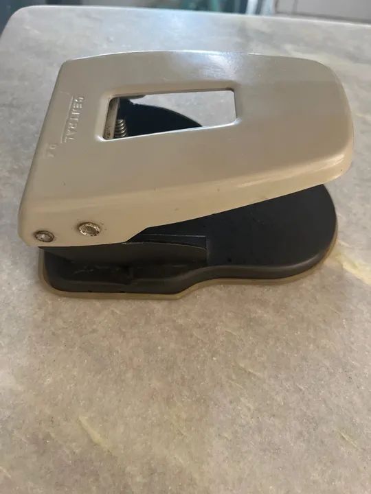 Perfurador de Papel Central dx - Foto 2