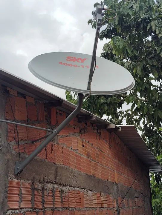 Técnico antenista sky e claro e outras 