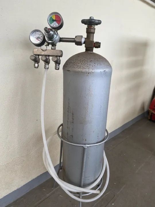 Cilindro de CO2 com Válvula reguladora para Cerveja Artesanal