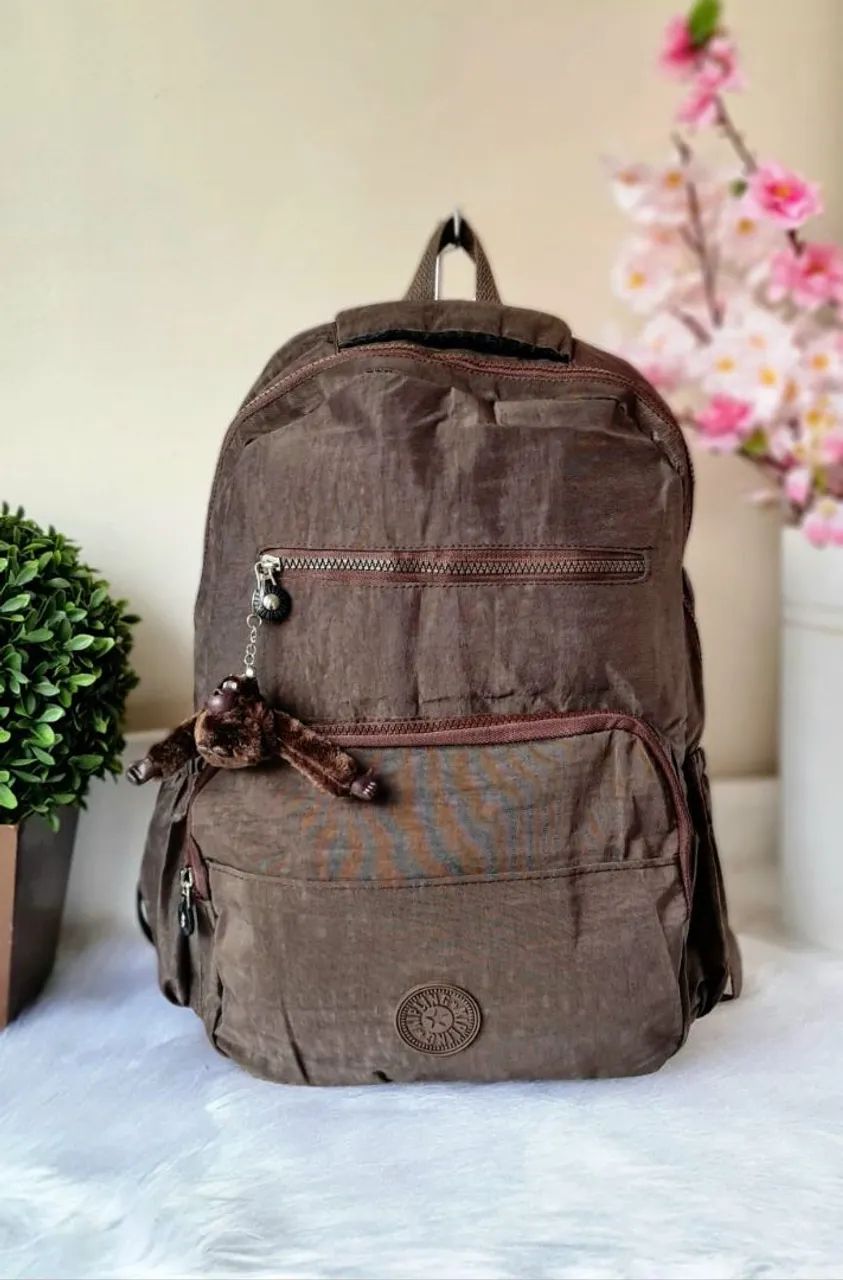 Mochila escolar/universitária 