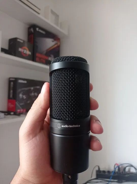 Microfone Condensador Audio-Technica AT2020 Novo - Foto 3