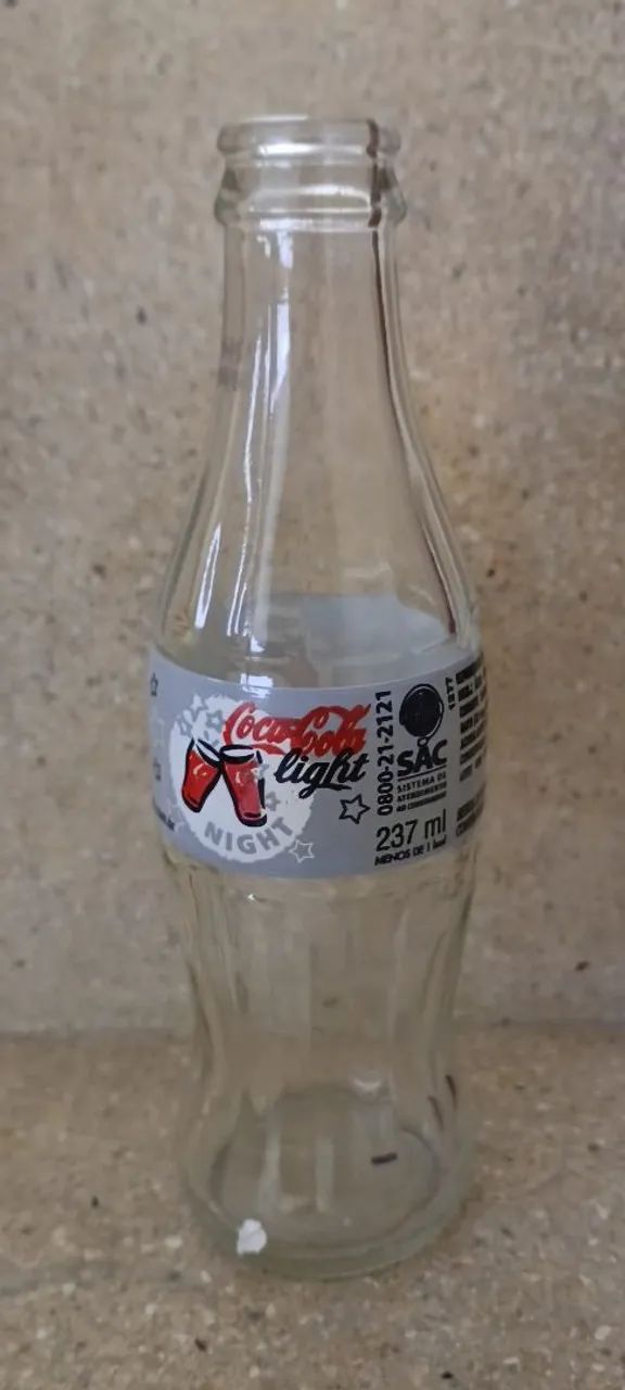 Antiga Garrafa de Coca-Cola Light - Night -  237 ml - Foto 5