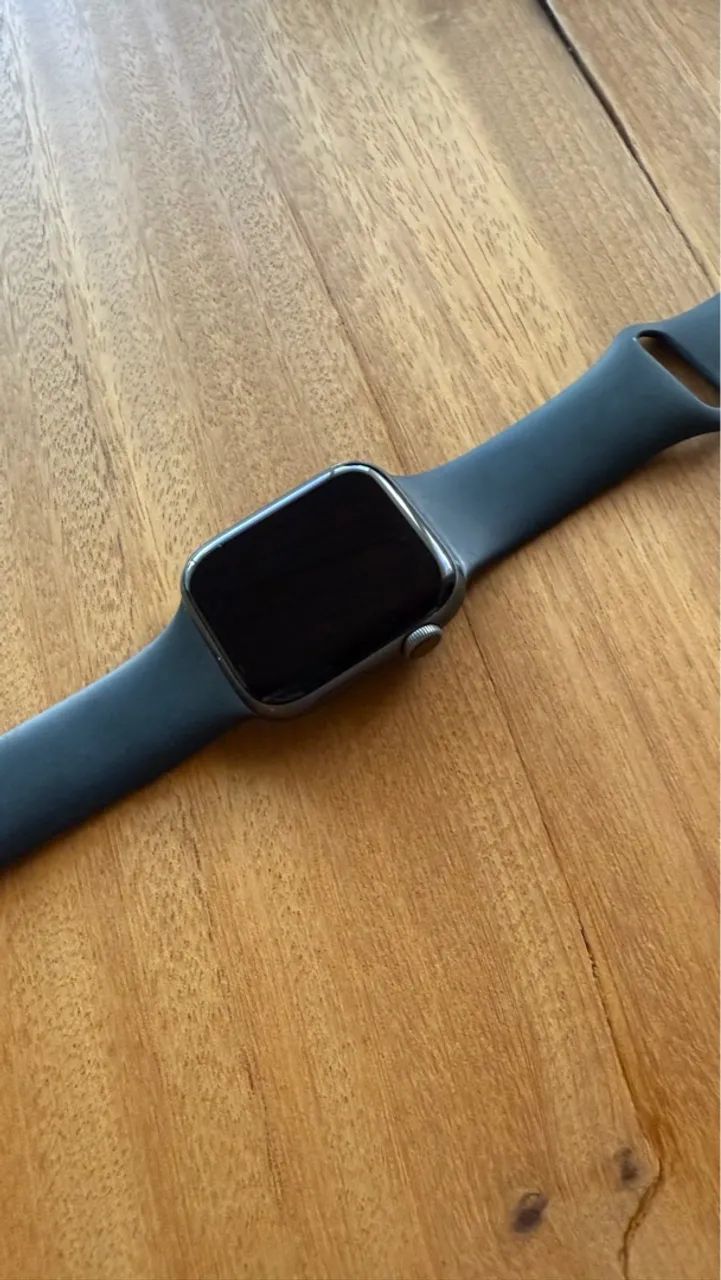Apple Watch Series 4 Nike - 44mm - Foto 3