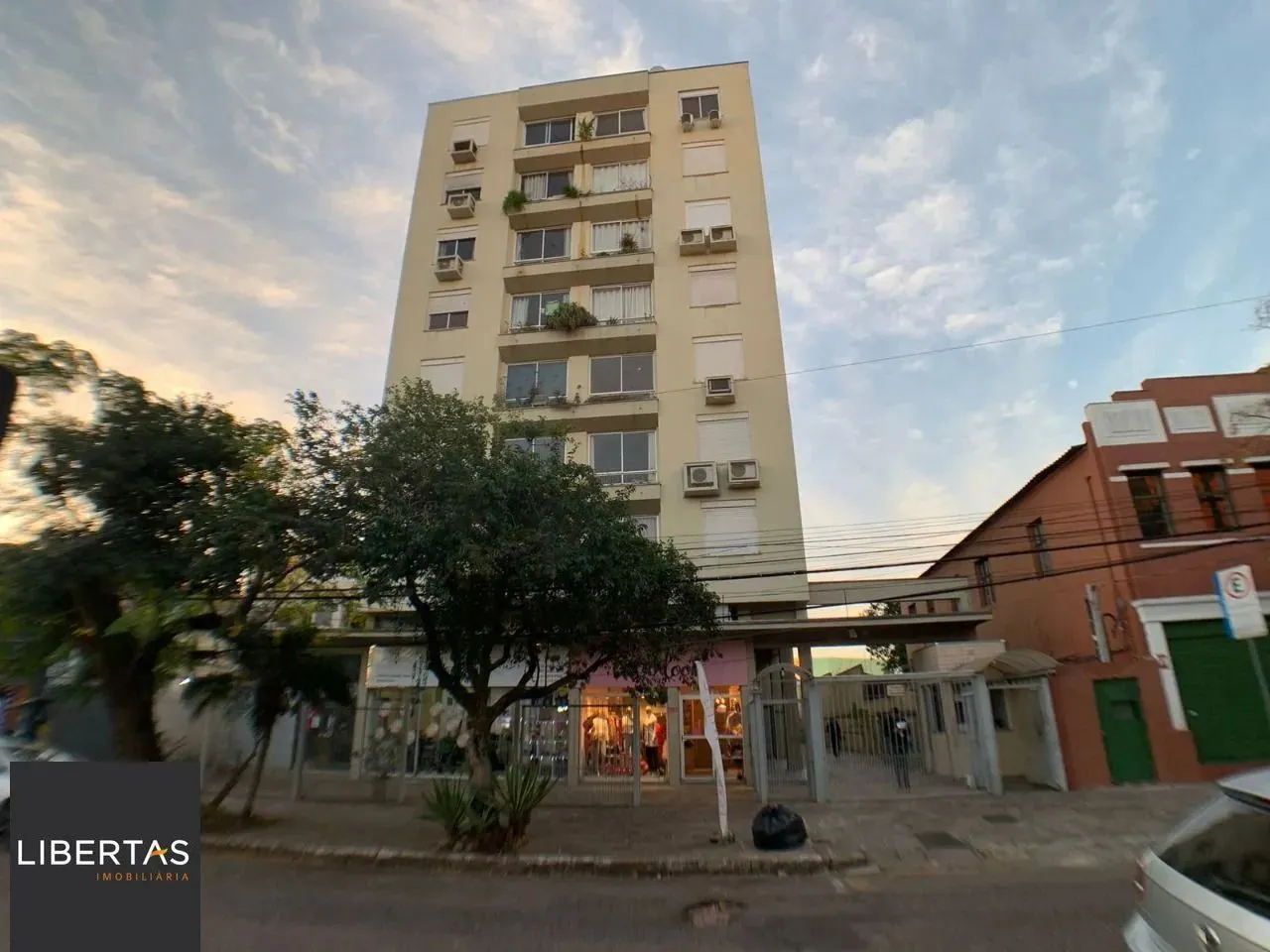 Sala Comercial Bairro Menino Deus