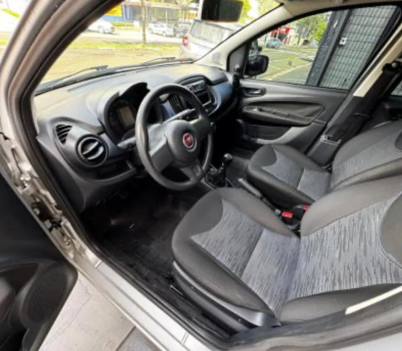 Fiat Uno 1.0 Drive 2018 - Foto 5