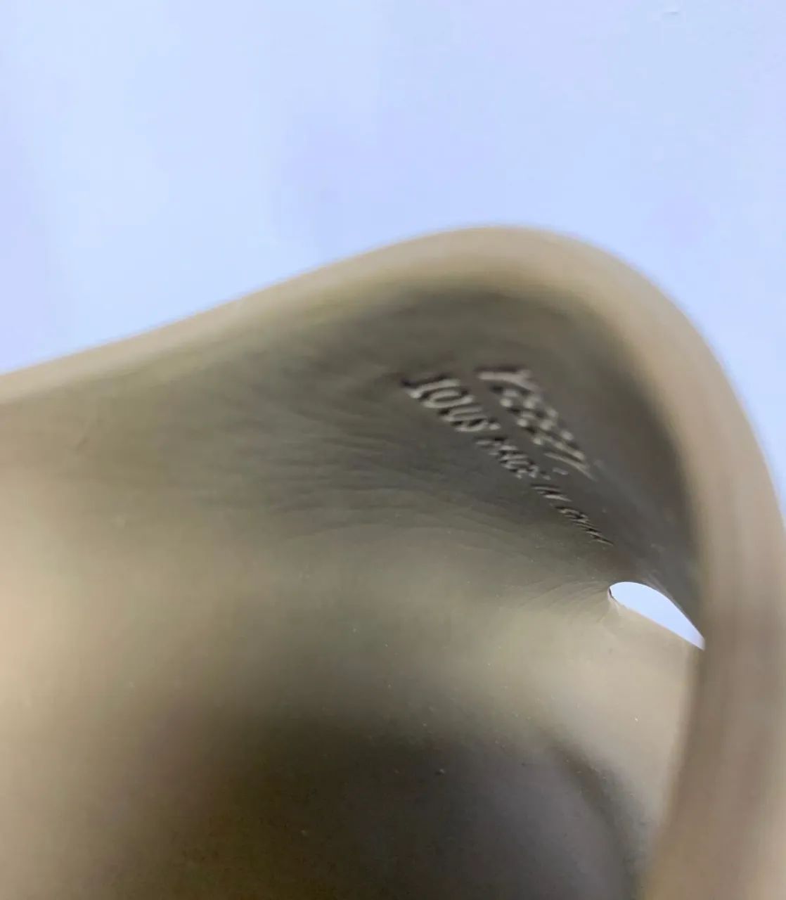 Yeezy Slide Marrom 42 Original - Foto 3
