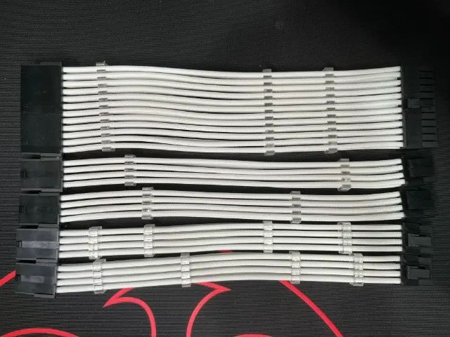 CABOS SLEEVED BRANCO