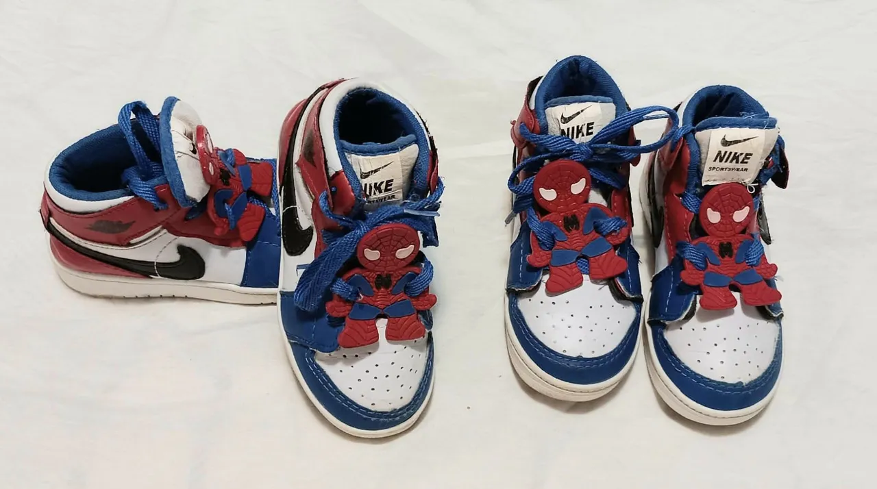 Tênis Nike Infantil com Detalhe do Homem Aranha