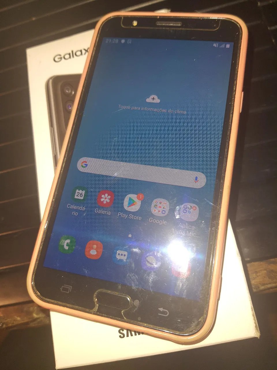 Galaxy J 7 Neo vitrine
